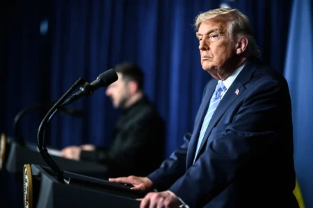 Donald Trump y Volodymyr Zelensky en un encuentro conjunto