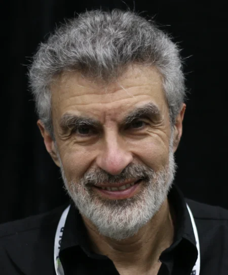 Yoshua Bengio advierte sobre la pérdida de control en inteligencia artificial