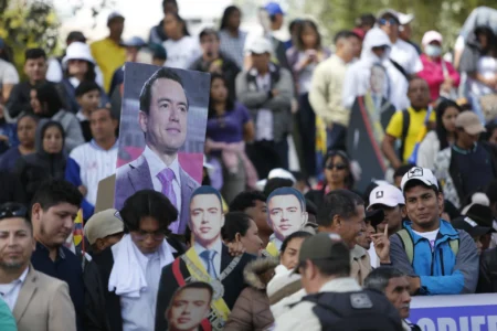 Gobierno de Noboa declara estado de excepción en ocho provincias de Ecuador