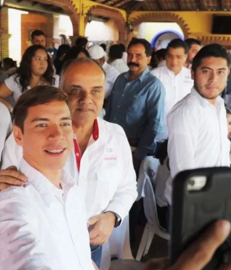 Disclosure cobró entre 2 y 5 millones de pesos por tocar en la boda del hijo de Manuel Añorve Disclosure cobró entre 2 y 5 millones de pesos por tocar en la boda del hijo de Manuel Añorve