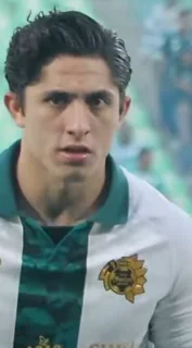 Alan Cervantes causa baja del Tricolor por molestia muscular